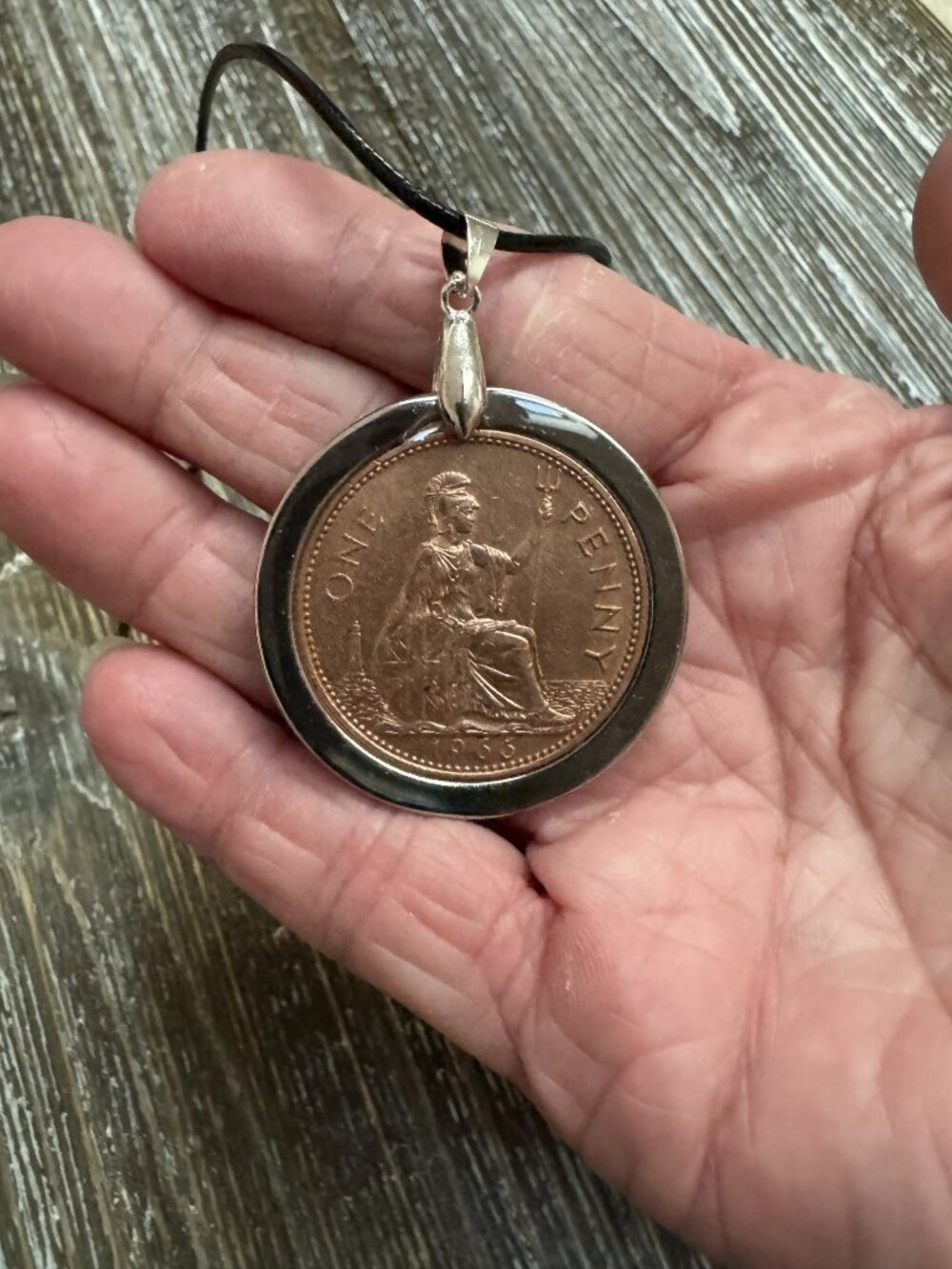 1966 English 1 Penny Coin Pendant, Artisan Vintage Coin Resin Necklace - Picture 6 of 11